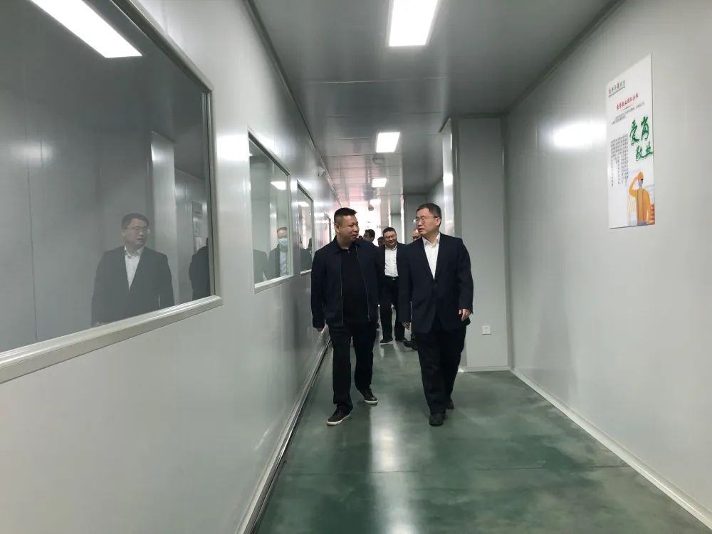 山東慶葆堂助力全市經(jīng)濟社會高質(zhì)量發(fā)展 凝聚“市場衛(wèi)士、服務先鋒、改革尖兵” 打造品牌力量